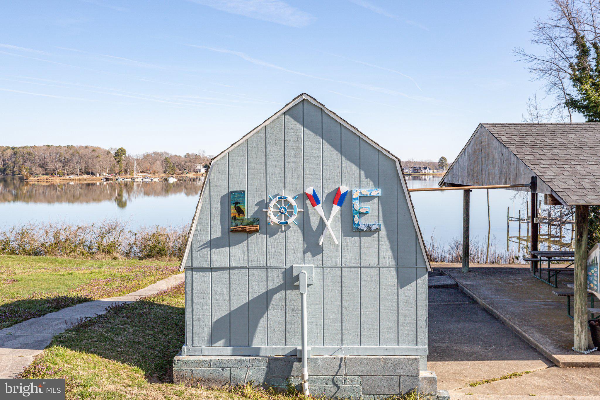 PLACID BAY ESTATES - Residential