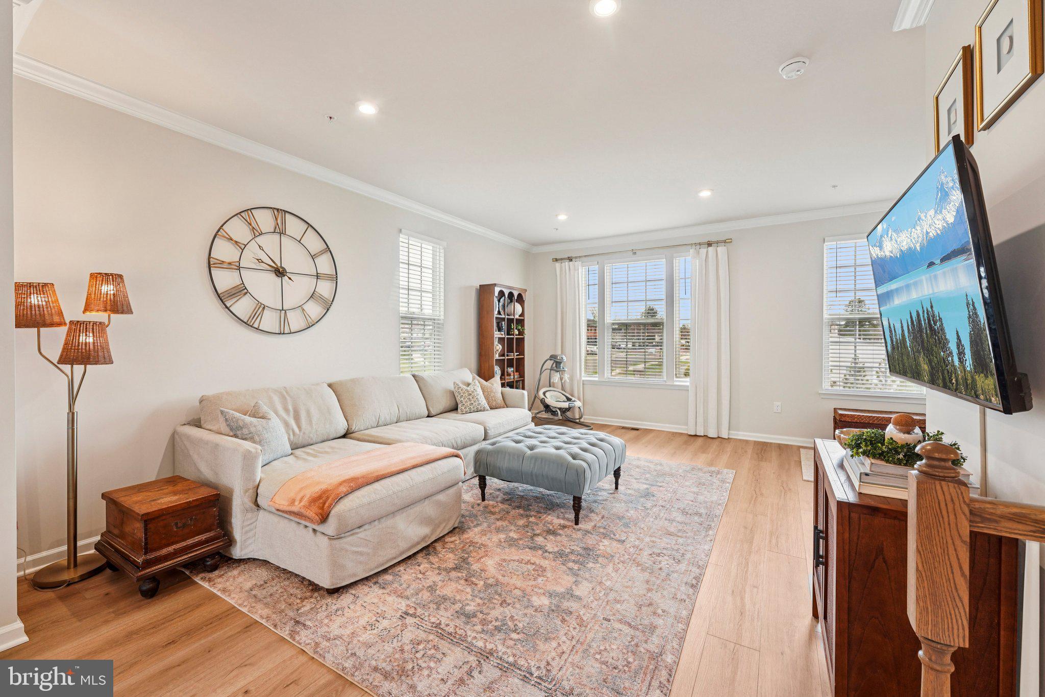 DUBLIN CROSSING - Residential