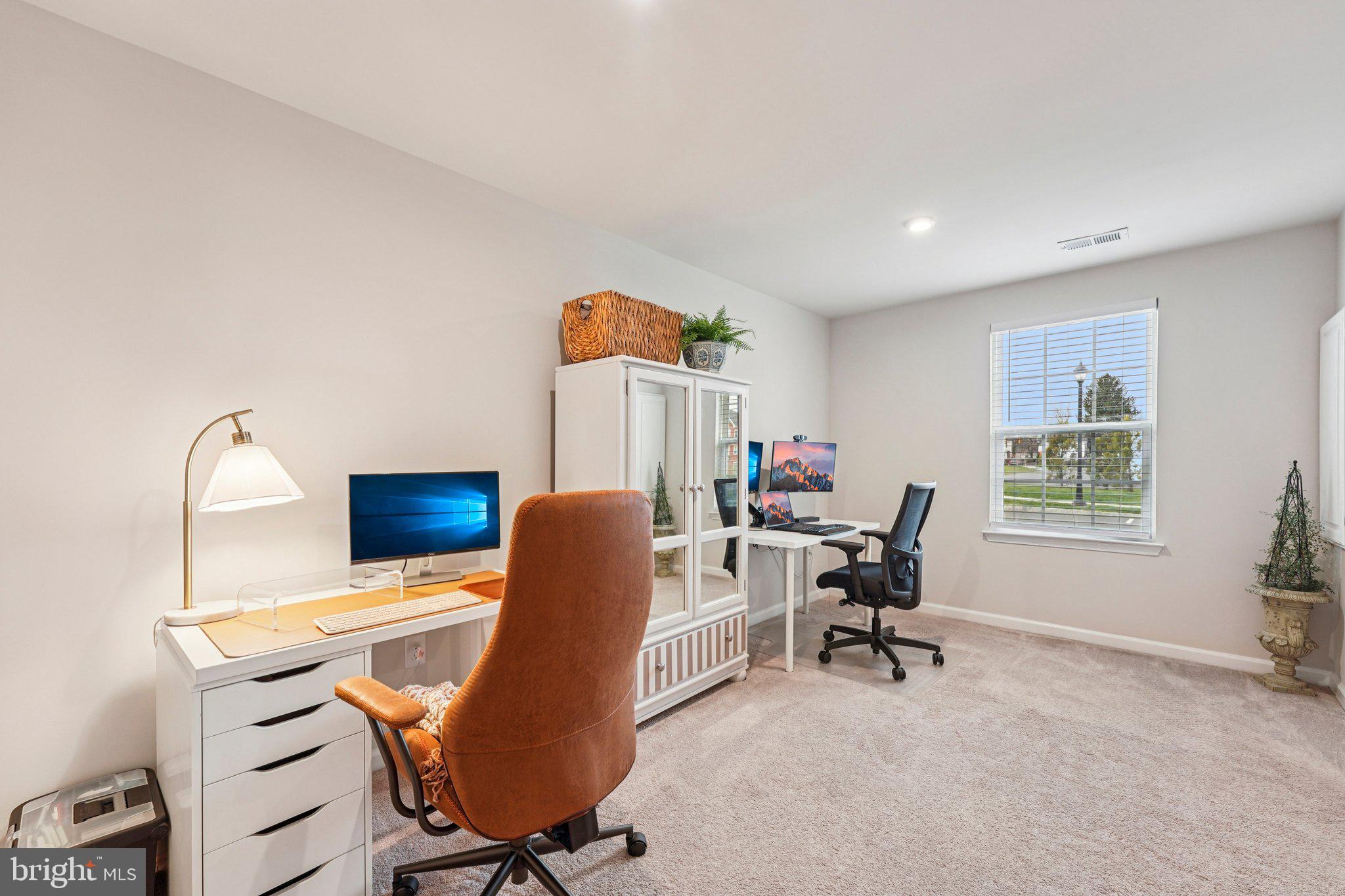 DUBLIN CROSSING - Residential