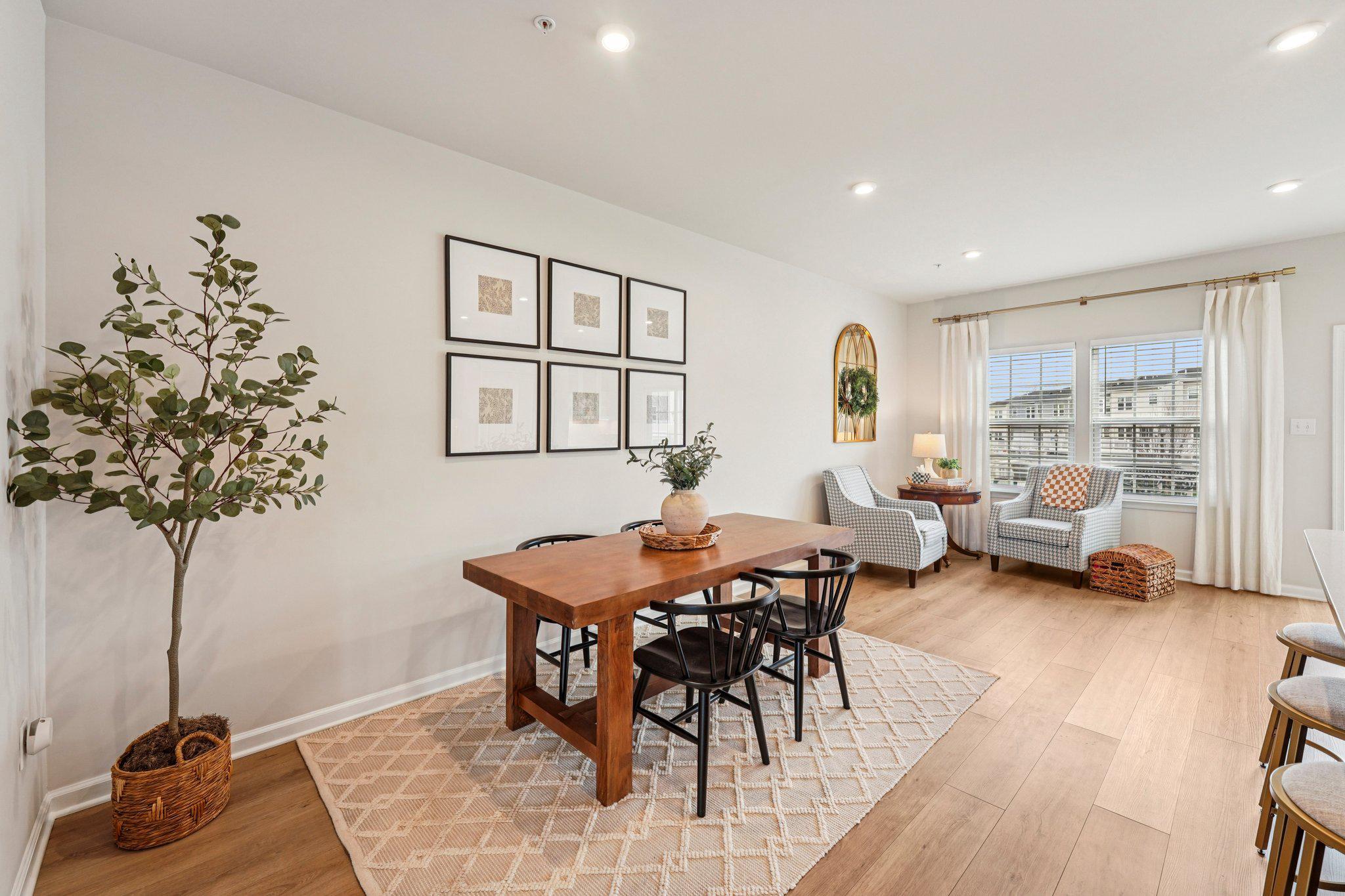 DUBLIN CROSSING - Residential