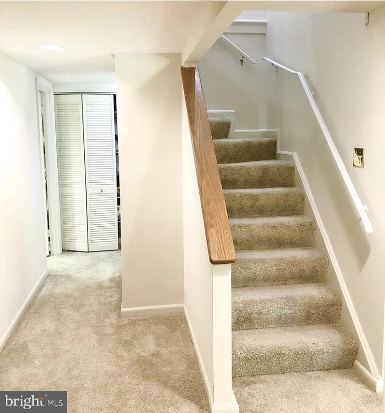 REGENCY ESTATES - Residential Lease