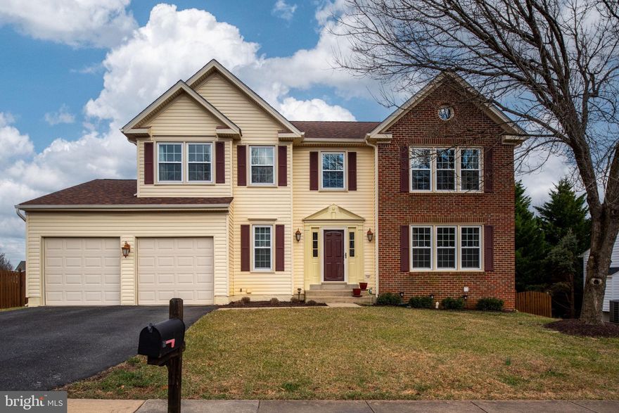 Back on the market due to the purchaser's issue, not the seller's.  Come enjoy this beautiful home that is located in an amenity-filled neighborhood and a great location!  As the hardwood foyer welcomes you in, you will find there's room enough for everyone starting with the large living room which can be used as an office, sitting room, or flex room. Continue into the spacious dining room where many family memories can be made and shared for years to come. The bay windows add space and lots of natural light. As you enter the newly upgraded kitchen you will find space for everyone to join in cooking, eating, or just socializing. It includes brand-new quartz countertops, brand-new beautiful LVP floors, freshly updated cabinets, stainless steel appliances, a large kitchen island, new light fixtures, and space for an additional table.  As you continue your tour into the open family room with a cozy fireplace you will want to stop and unwind with a good book.  The upper level of this home is well-appointed with 4 bedrooms which are all very spacious. The owner's suite has a  huge walk-in closet and an ensuite.  Steps away in the walkout basement you will find another finished living space. It includes a huge rec room, a full bathroom, and a storage room that everyone needs. But wait don't forget to step out on the inviting deck which overlooks a large fenced backyard. It is an amazing spot for coffee in the morning, zoom meetings in the afternoon, and relaxing in the evenings. More upgrades include a new (50-year) roof in 2017, twenty-nine new widows in 2018, new siding in 2017, exterior wood trim on the fascia, windows, and soffit was wrapped in aluminum providing low maintenance in 2018,  new gutters in 2018, a new water heater in 2017, new lights in bathrooms,  kitchen, dining room, foyer, and hallway in 2022, some fresh paint, and a 6-foot rear privacy fence.  This home has been nicely maintained and meticulously prepared for its new owner.   Welcome home!