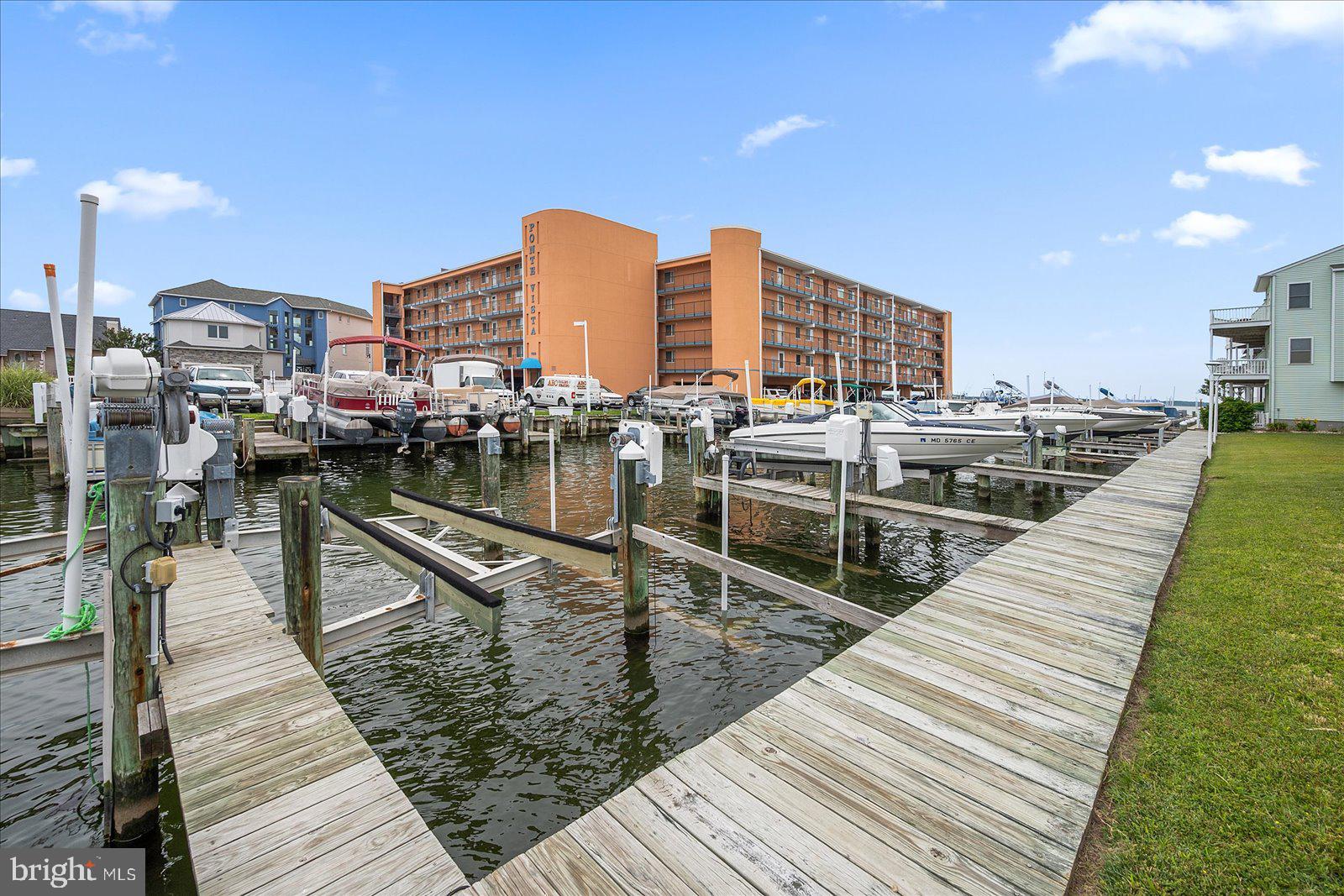 LITTLE SALISBURY - Residential