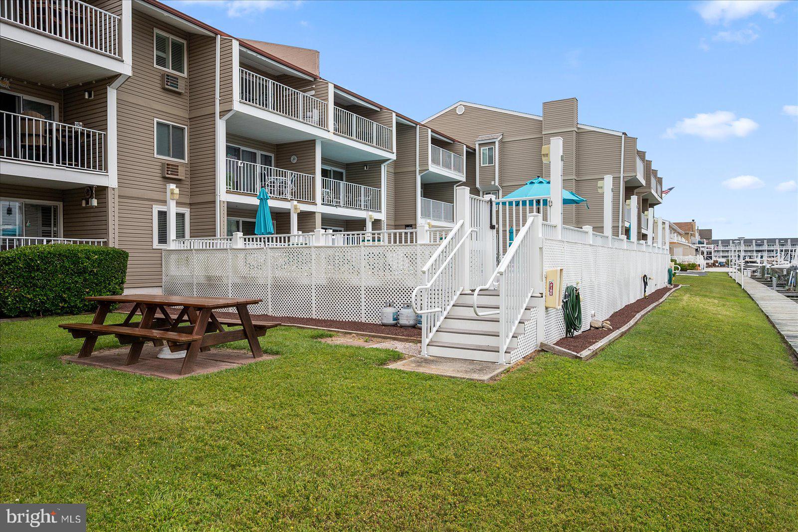 LITTLE SALISBURY - Residential