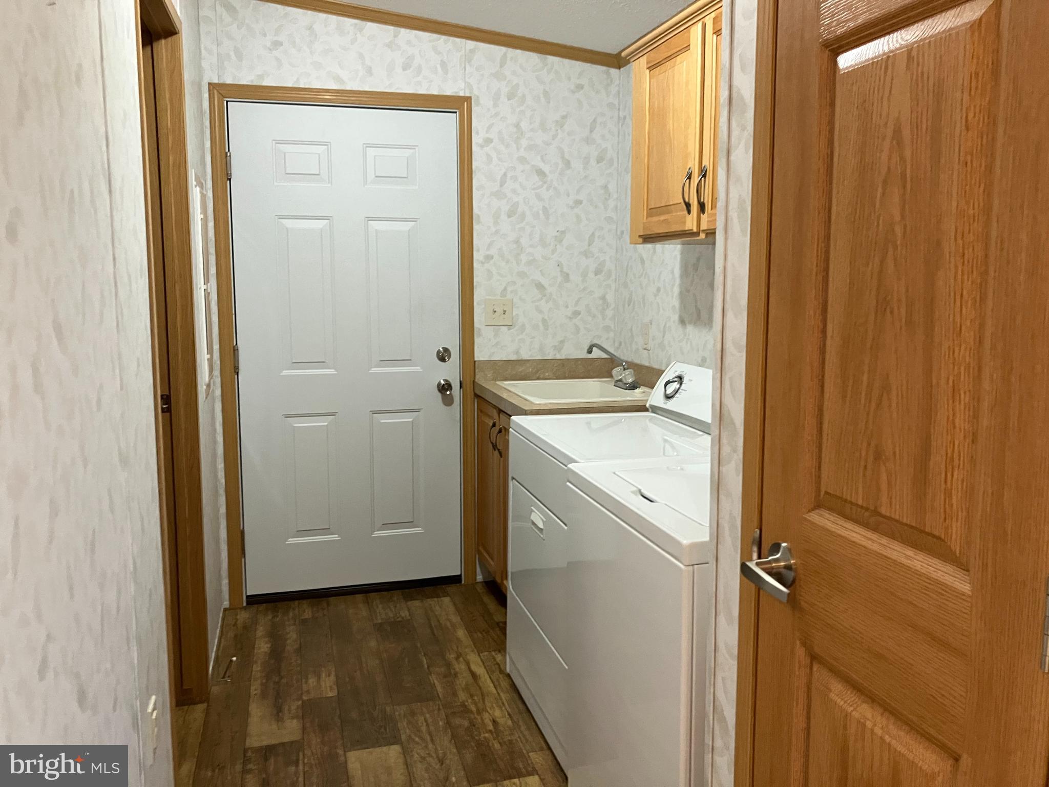 MILLBROOK MANOR MHP - Residential