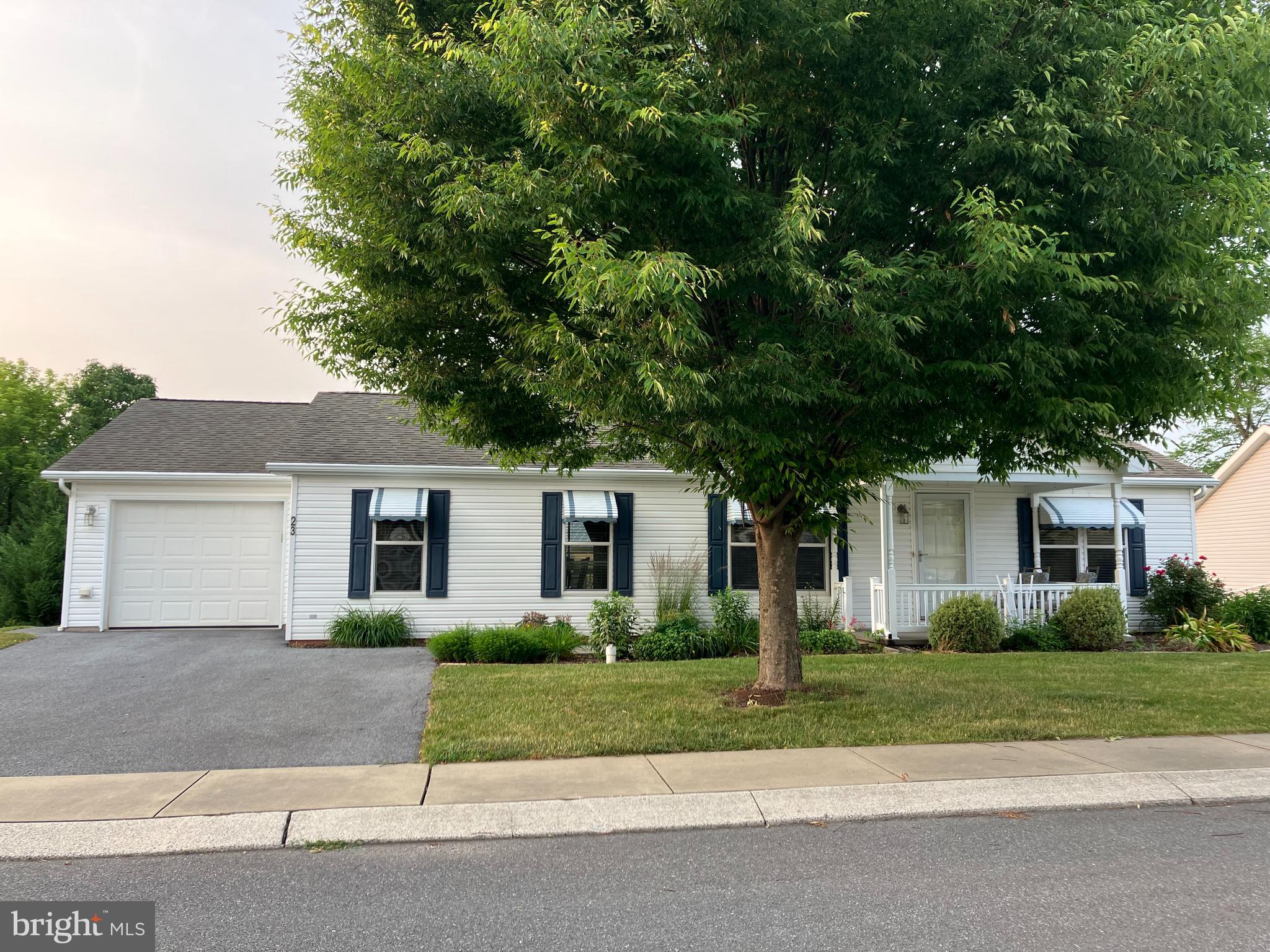 MILLBROOK MANOR MHP - Residential
