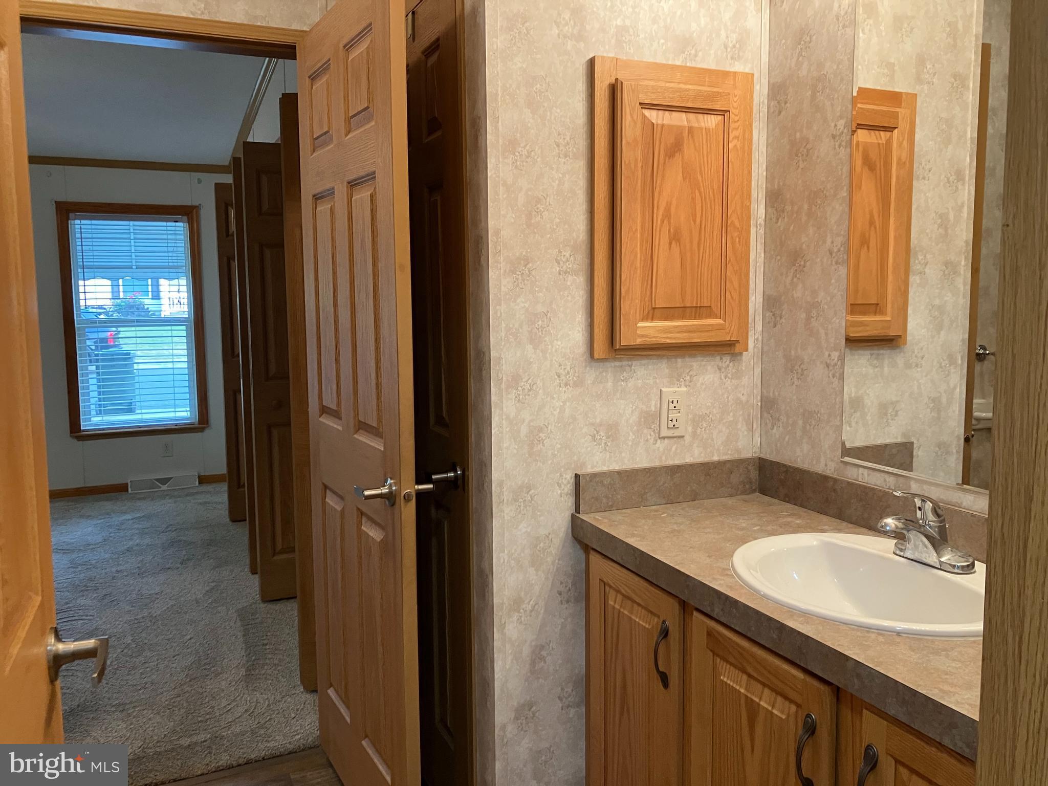 MILLBROOK MANOR MHP - Residential