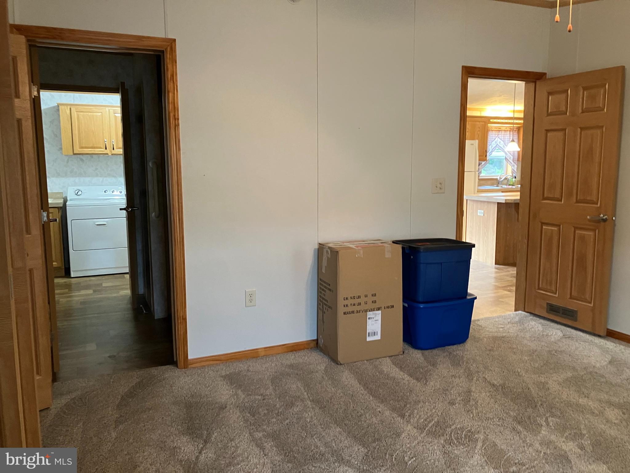 MILLBROOK MANOR MHP - Residential