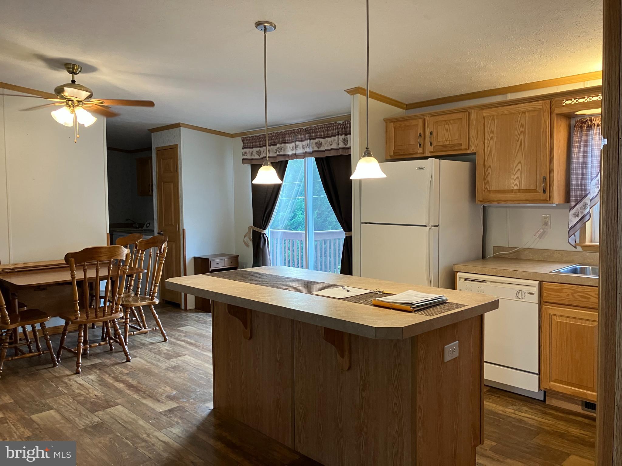 MILLBROOK MANOR MHP - Residential