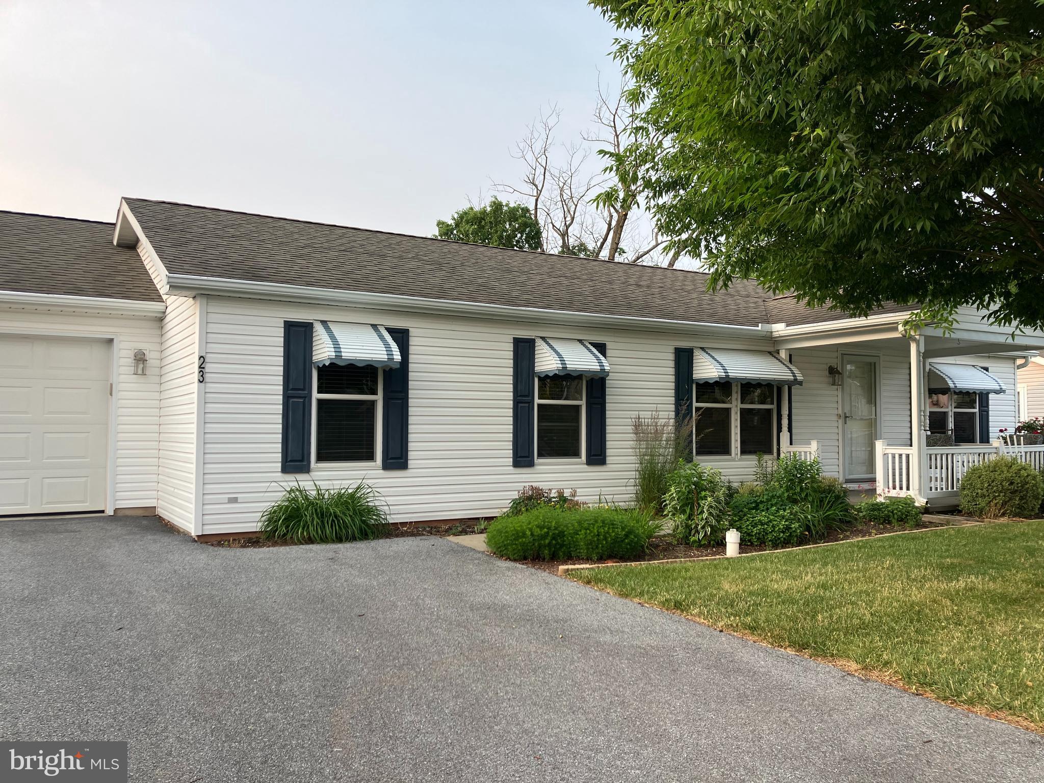 MILLBROOK MANOR MHP - Residential