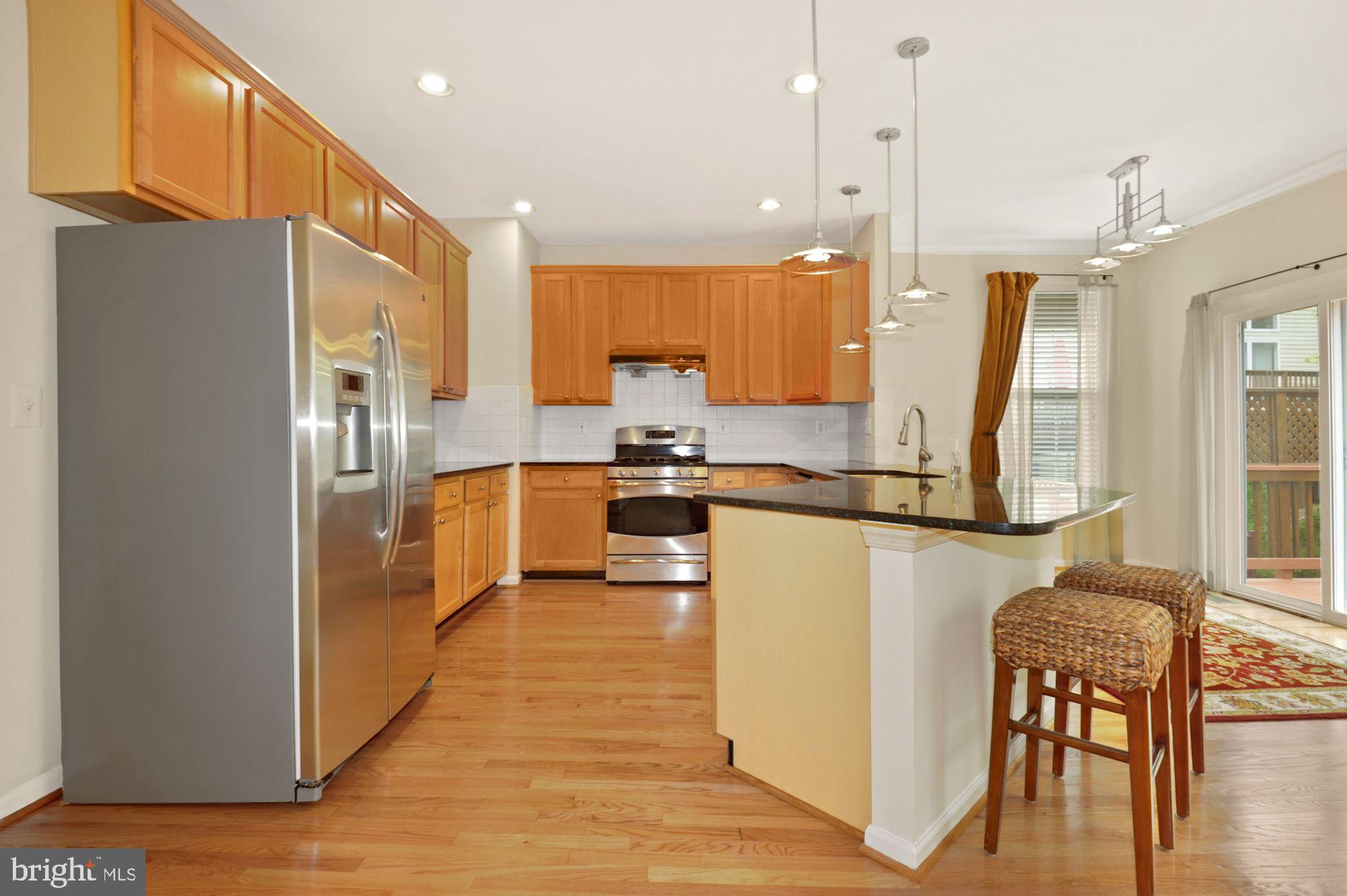 FAIR LAKES COURT - Residential Lease