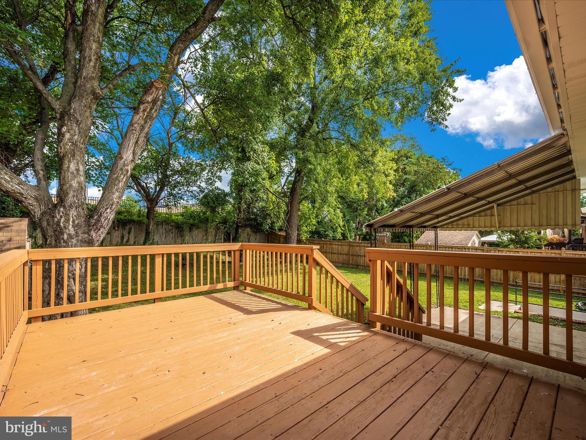 FOREST KNOLLS - Residential