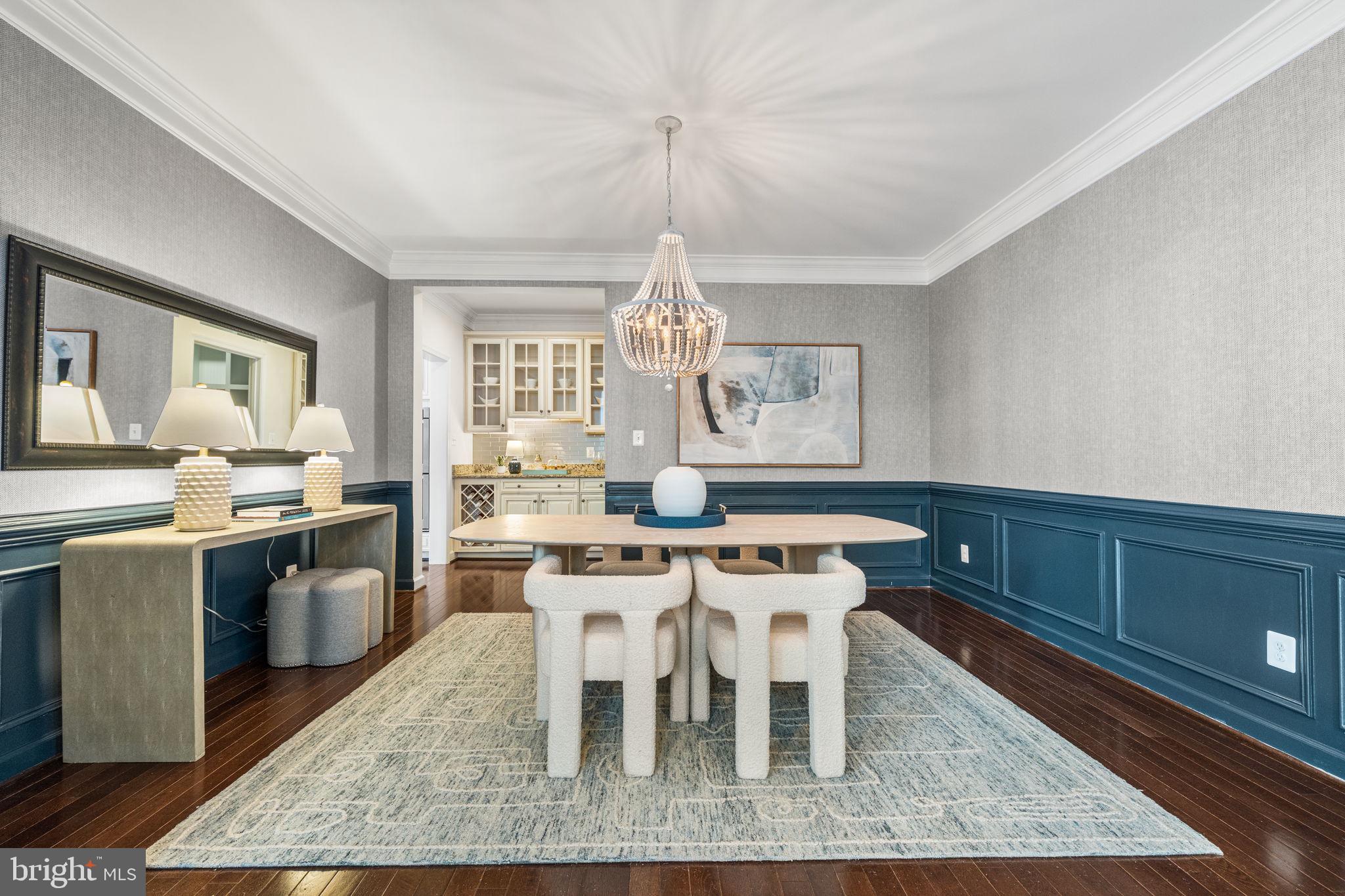 8032 WASHINGTON ROAD