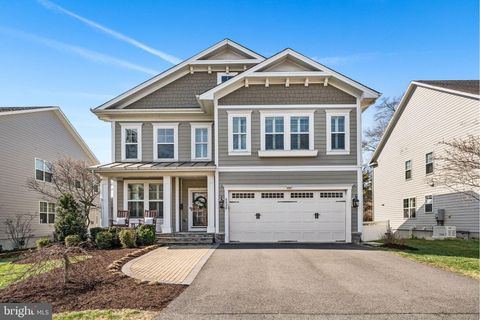 Photo of 8032 Washington Road, ALEXANDRIA, VA 22308 (MLS # VAFX2297338)