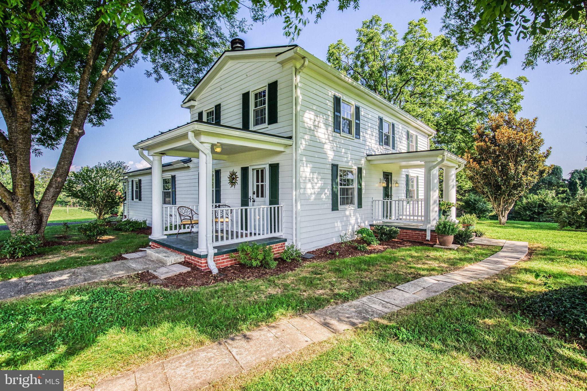 1815 COUNTRY ROAD
