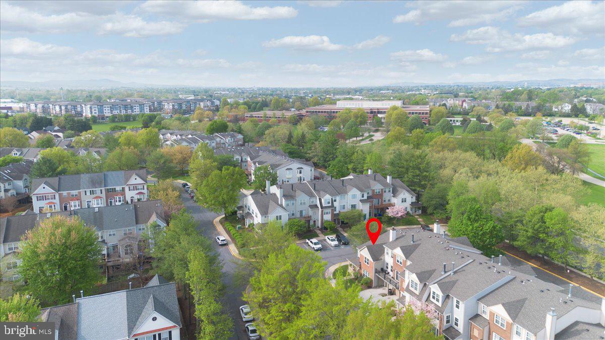 THE BRAEMAR - Residential