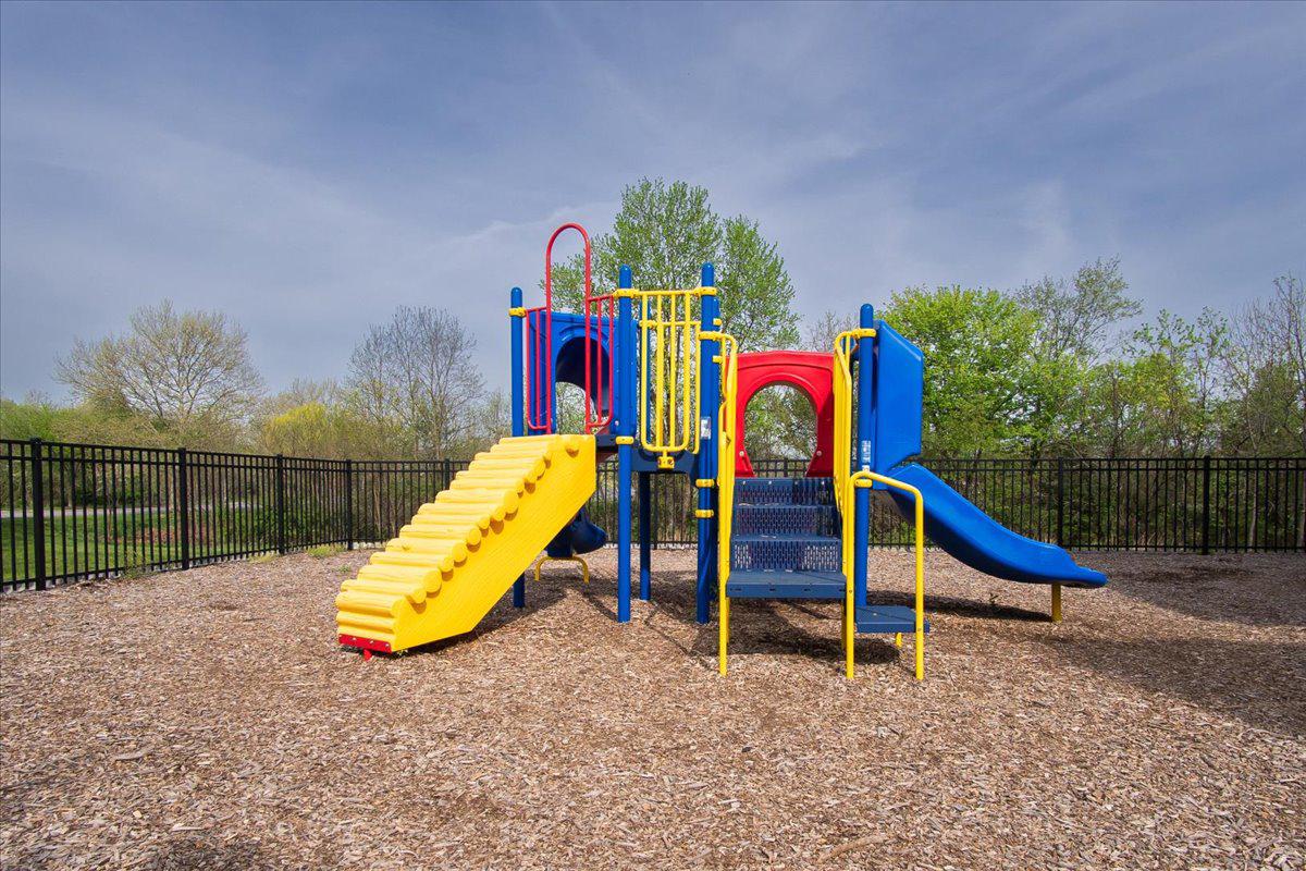 THE BRAEMAR - Residential