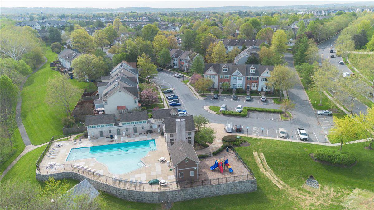 THE BRAEMAR - Residential