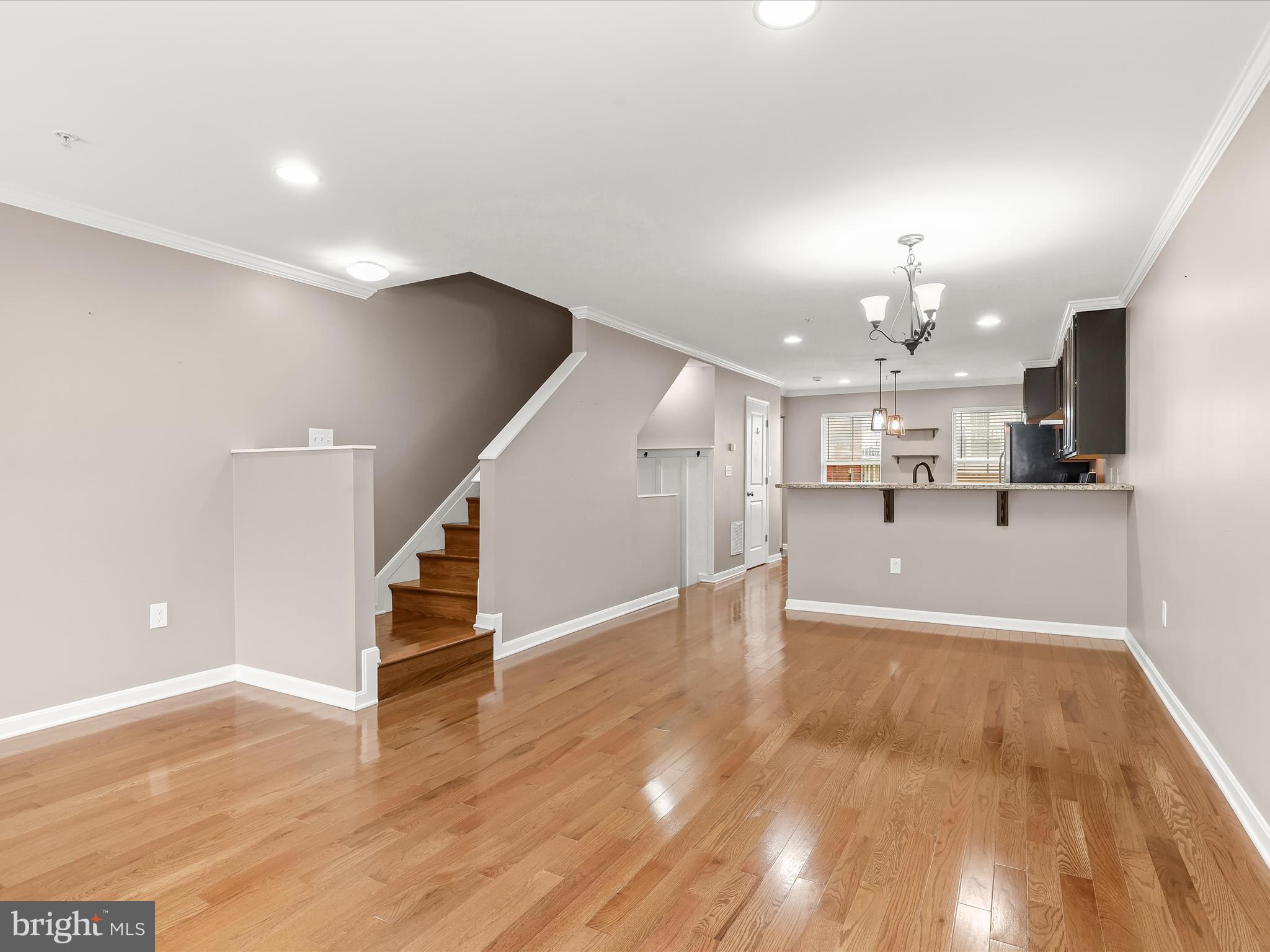 ATHENA SQUARE - Residential