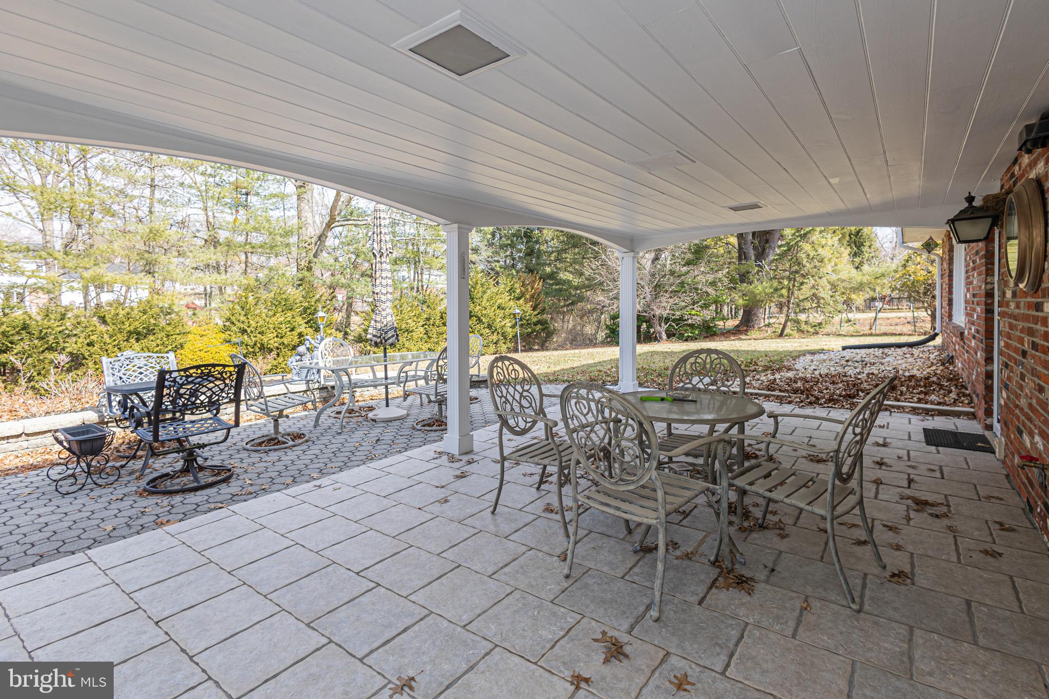 HILLCRESTSHIRE - Residential