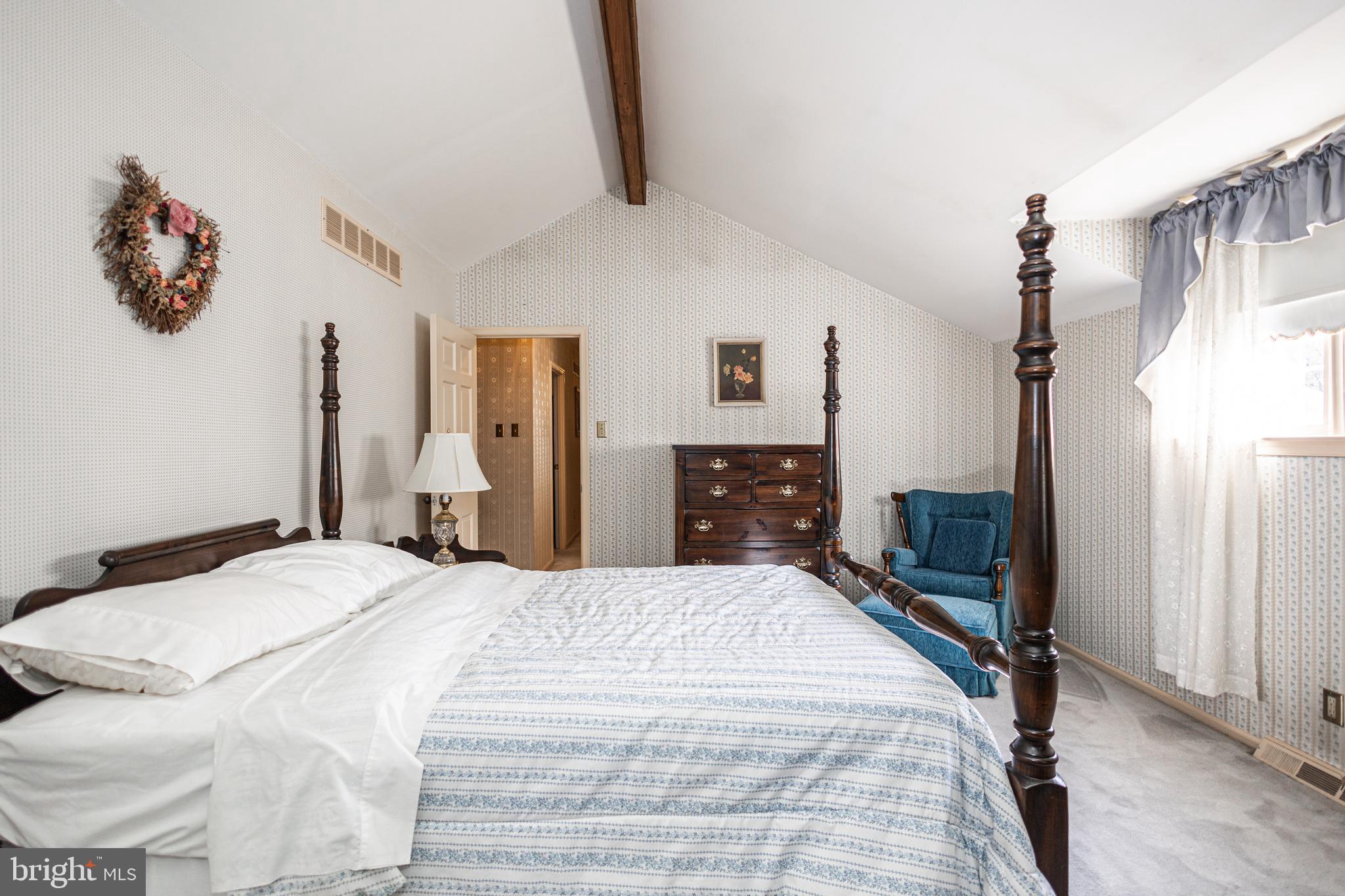 HILLCRESTSHIRE - Residential