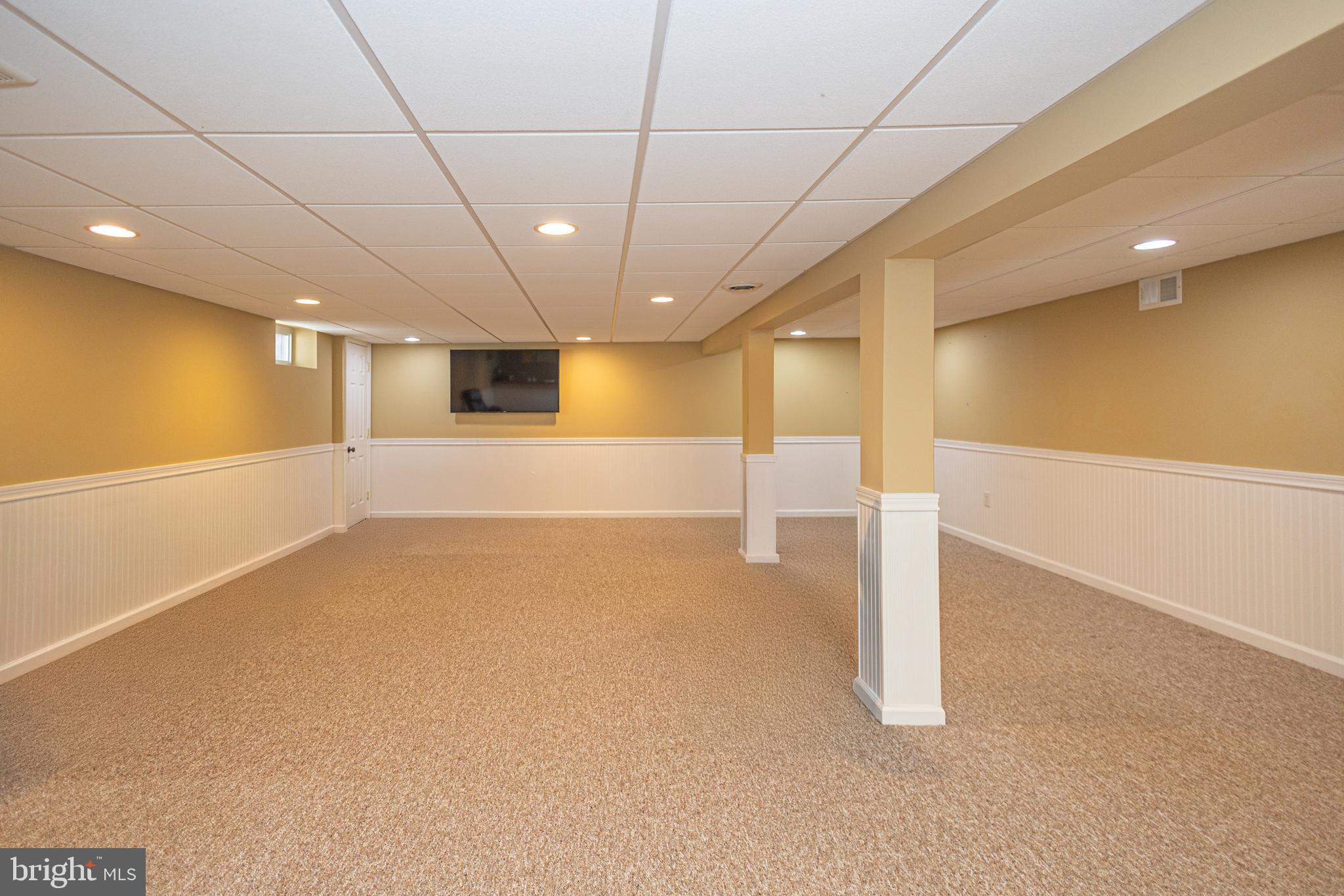 HILLCRESTSHIRE - Residential