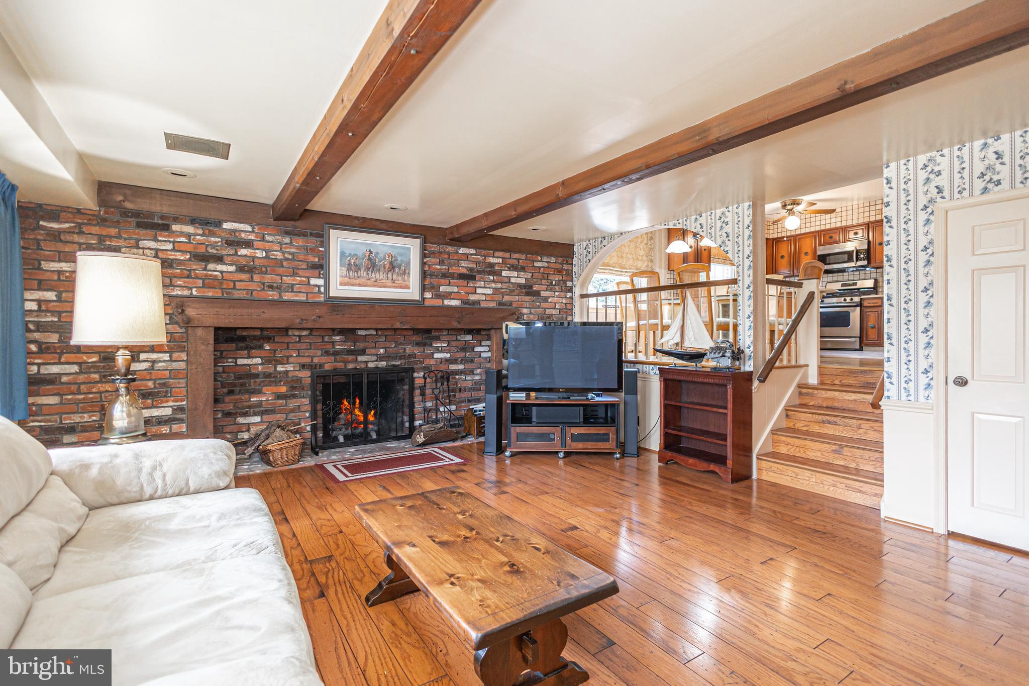 HILLCRESTSHIRE - Residential