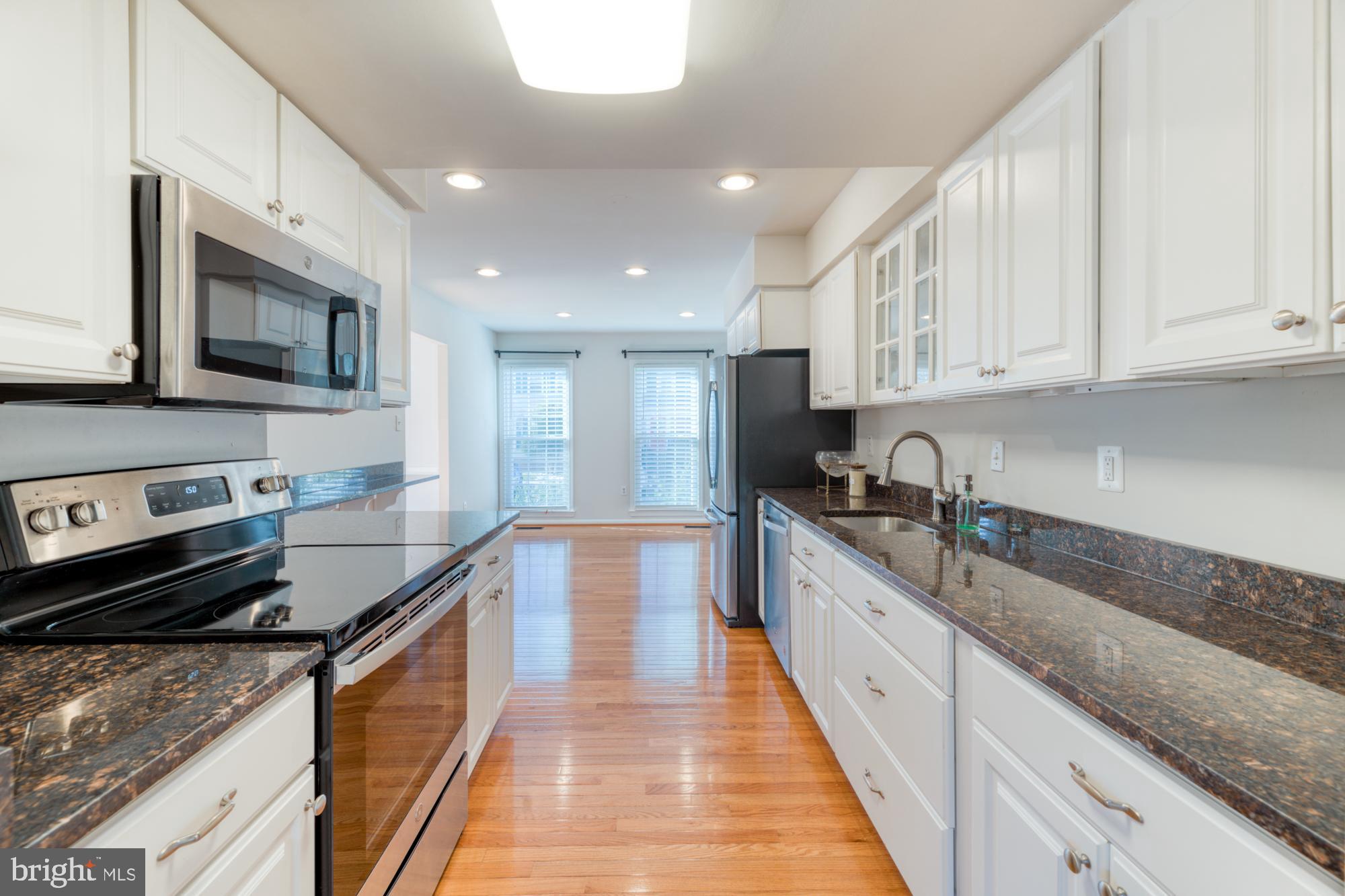 WATERFORD - Residential Lease