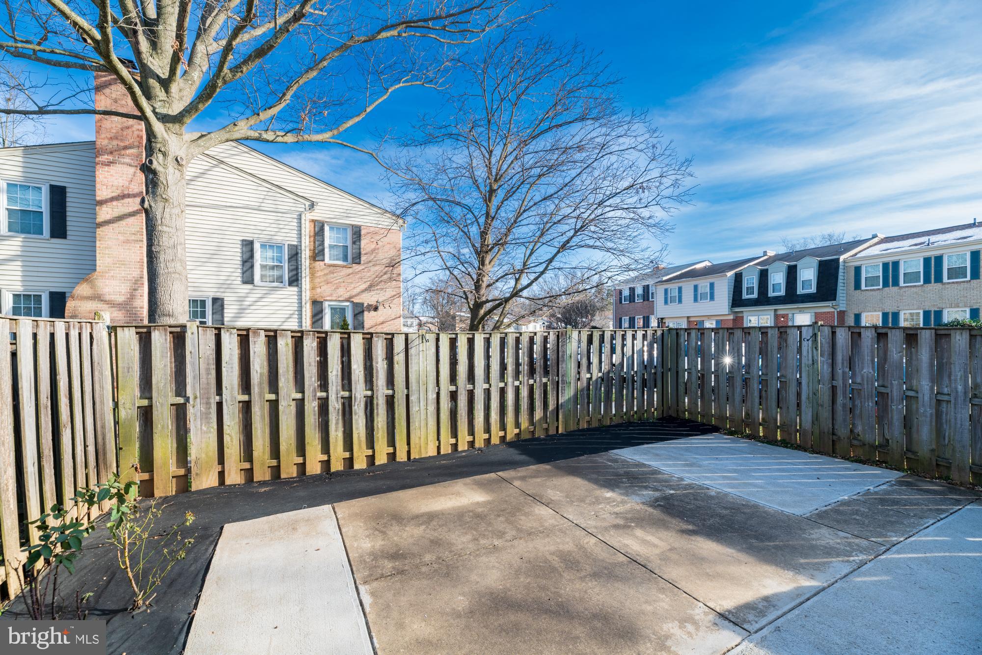 WATERFORD - Residential Lease