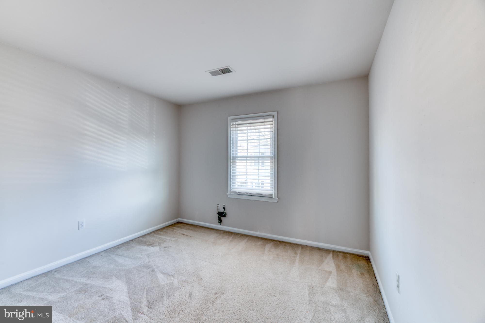 WATERFORD - Residential Lease