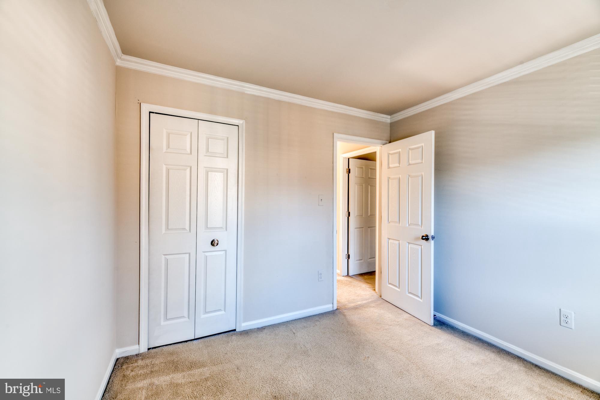 WATERFORD - Residential Lease