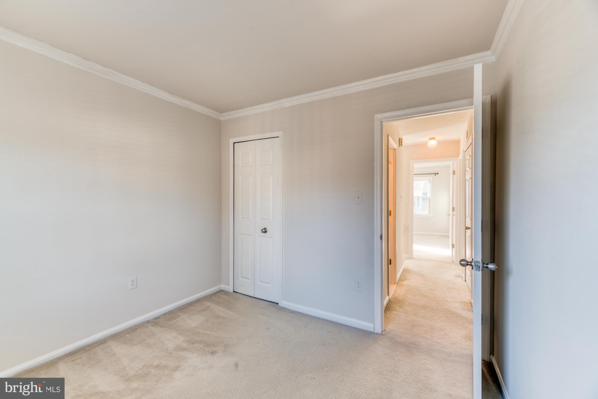 WATERFORD - Residential Lease