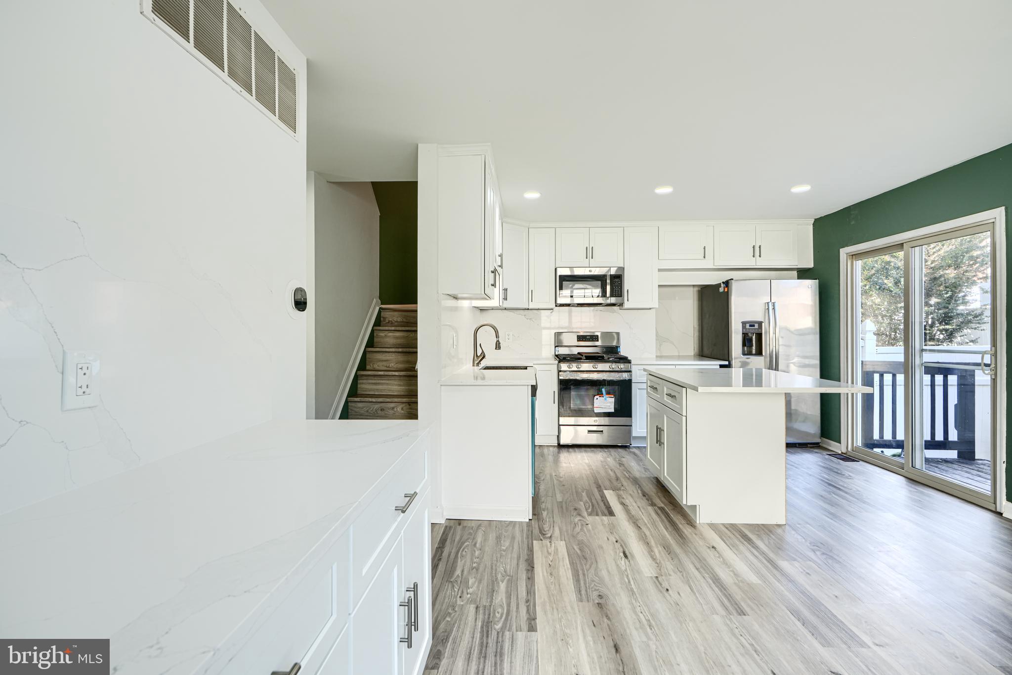 RIDGE MEADOWS - Residential