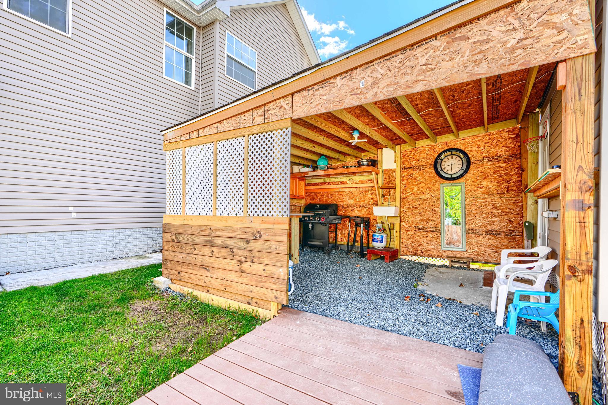 RIDGE MEADOWS - Residential