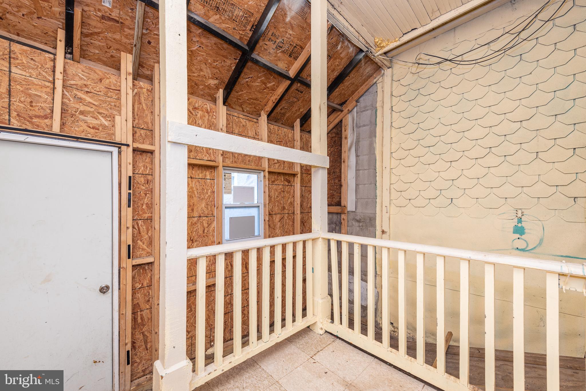 HIGHLANDTOWN - Residential