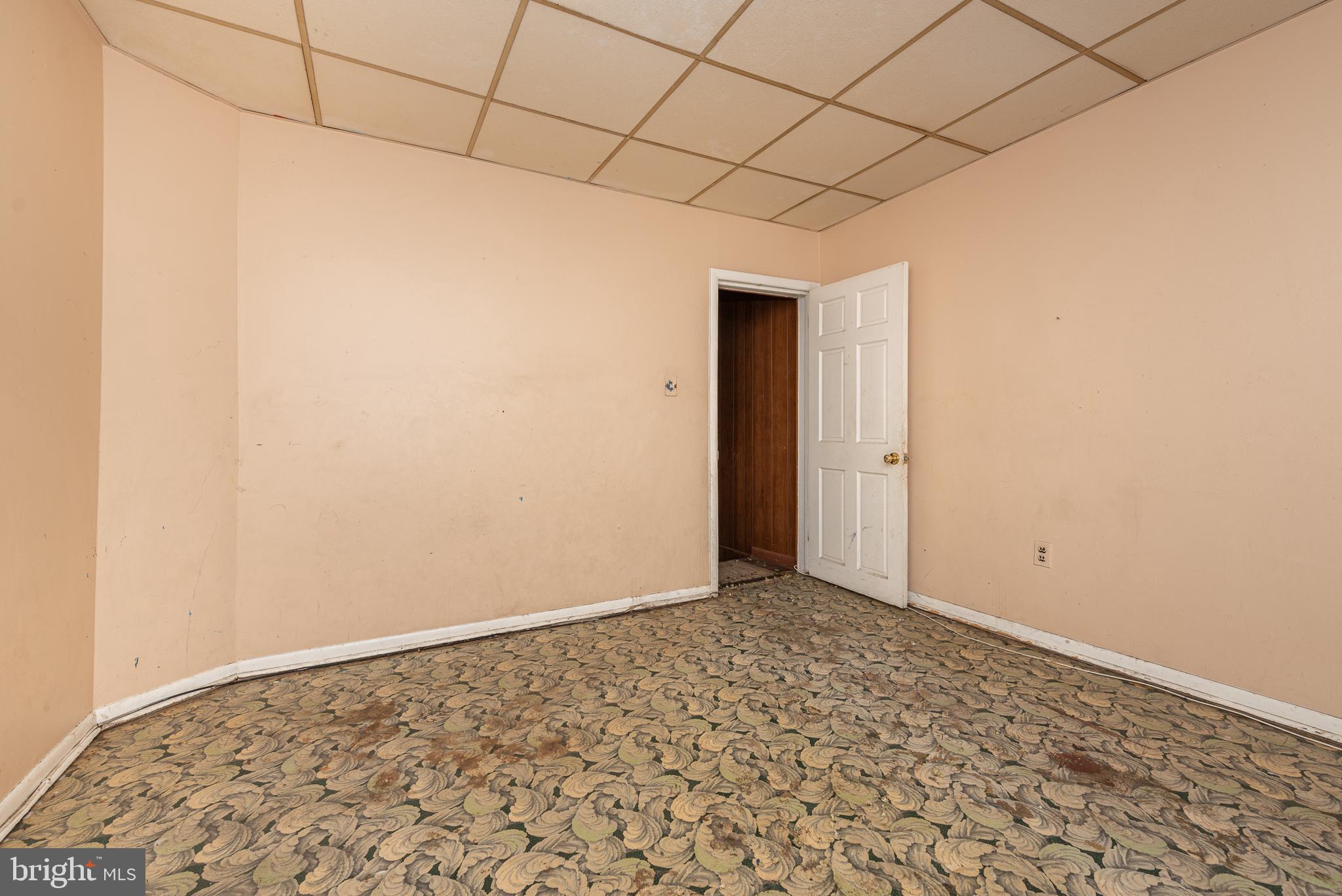 HIGHLANDTOWN - Residential