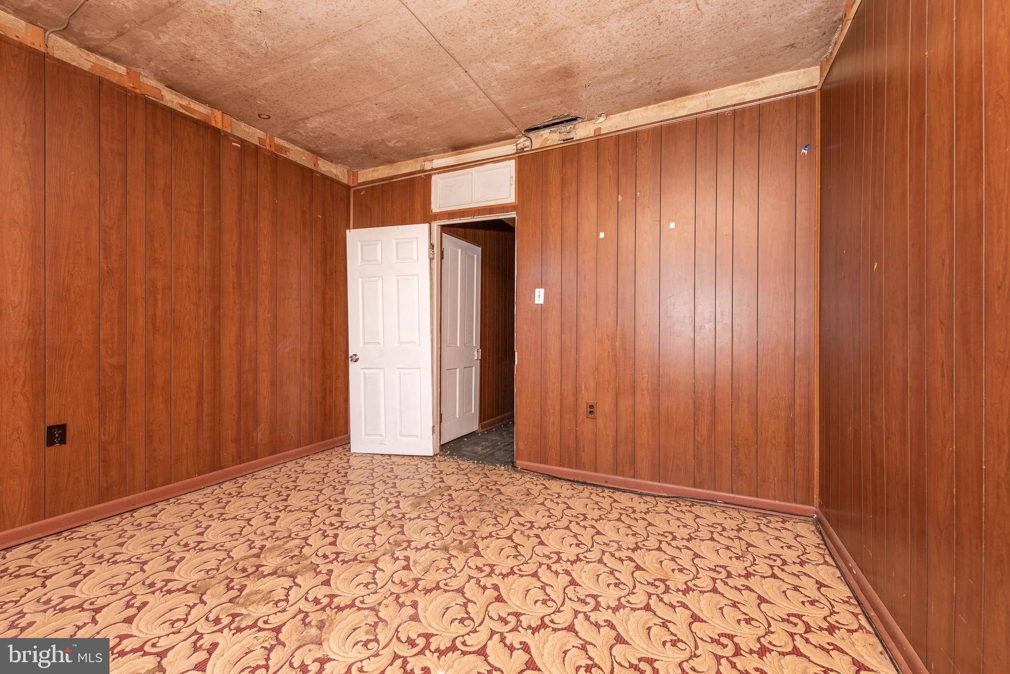 HIGHLANDTOWN - Residential