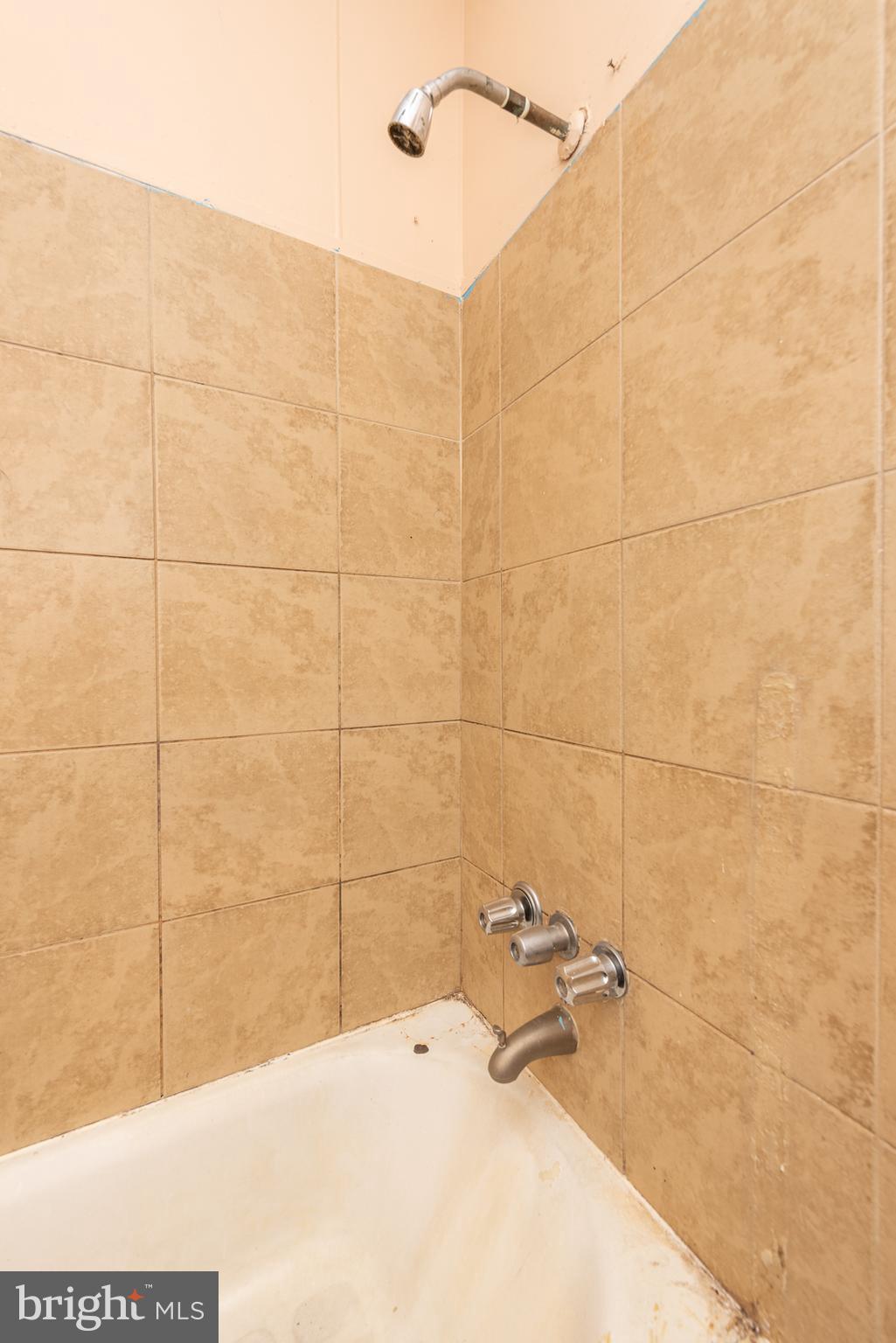 HIGHLANDTOWN - Residential