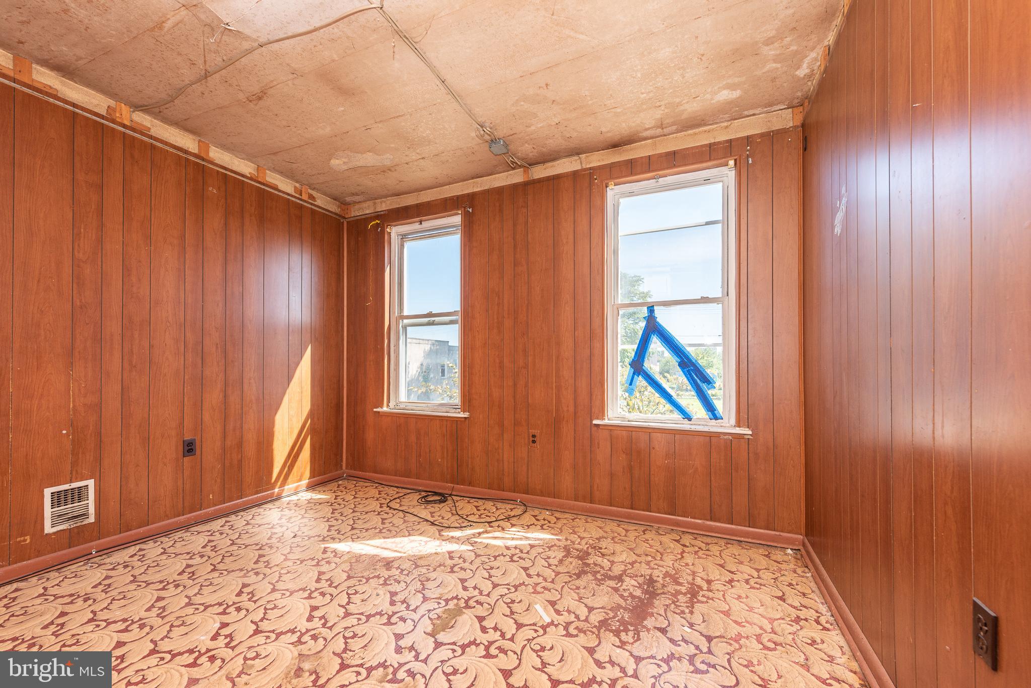 HIGHLANDTOWN - Residential