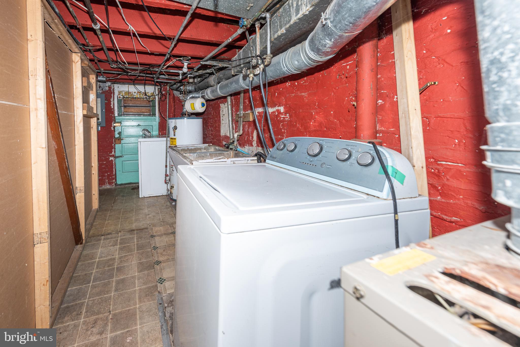 HIGHLANDTOWN - Residential