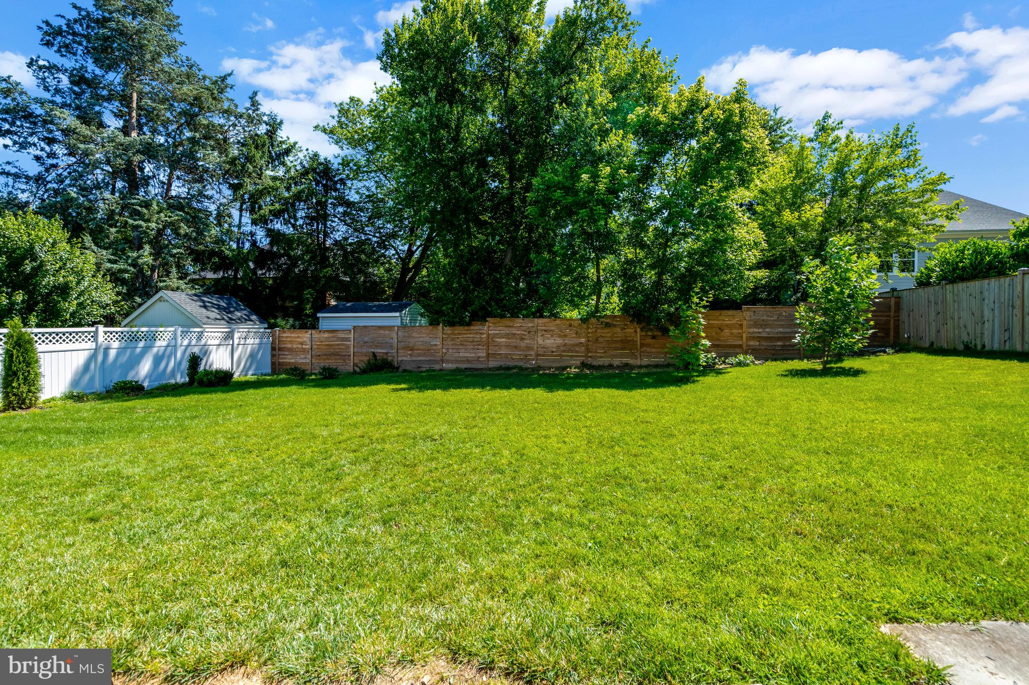 BROYHILLS MCLEAN ESTATES - Residential