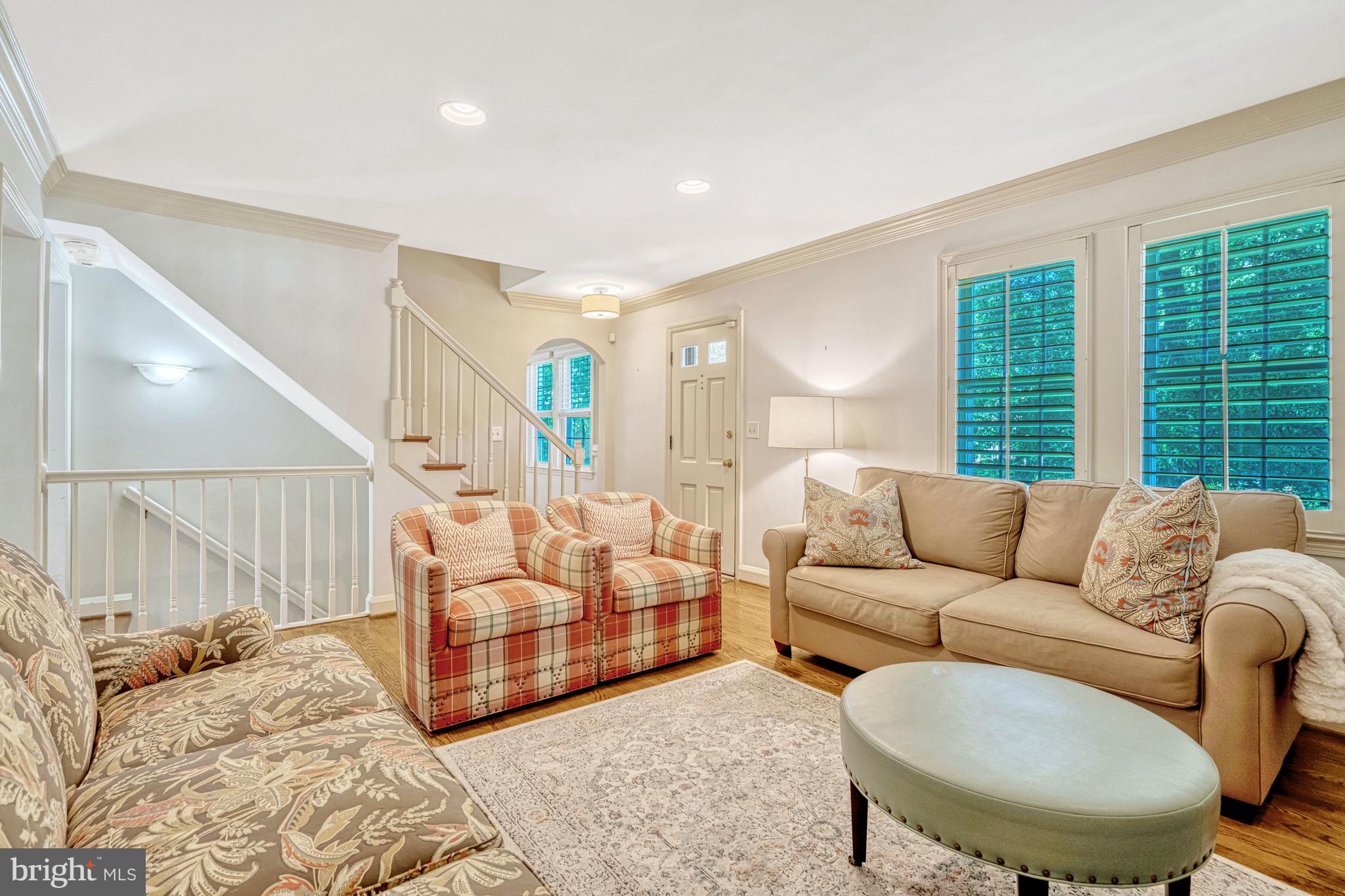 BROYHILLS MCLEAN ESTATES - Residential