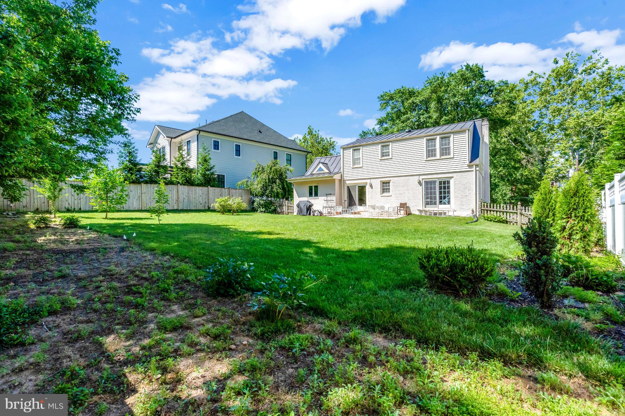 BROYHILLS MCLEAN ESTATES - Residential