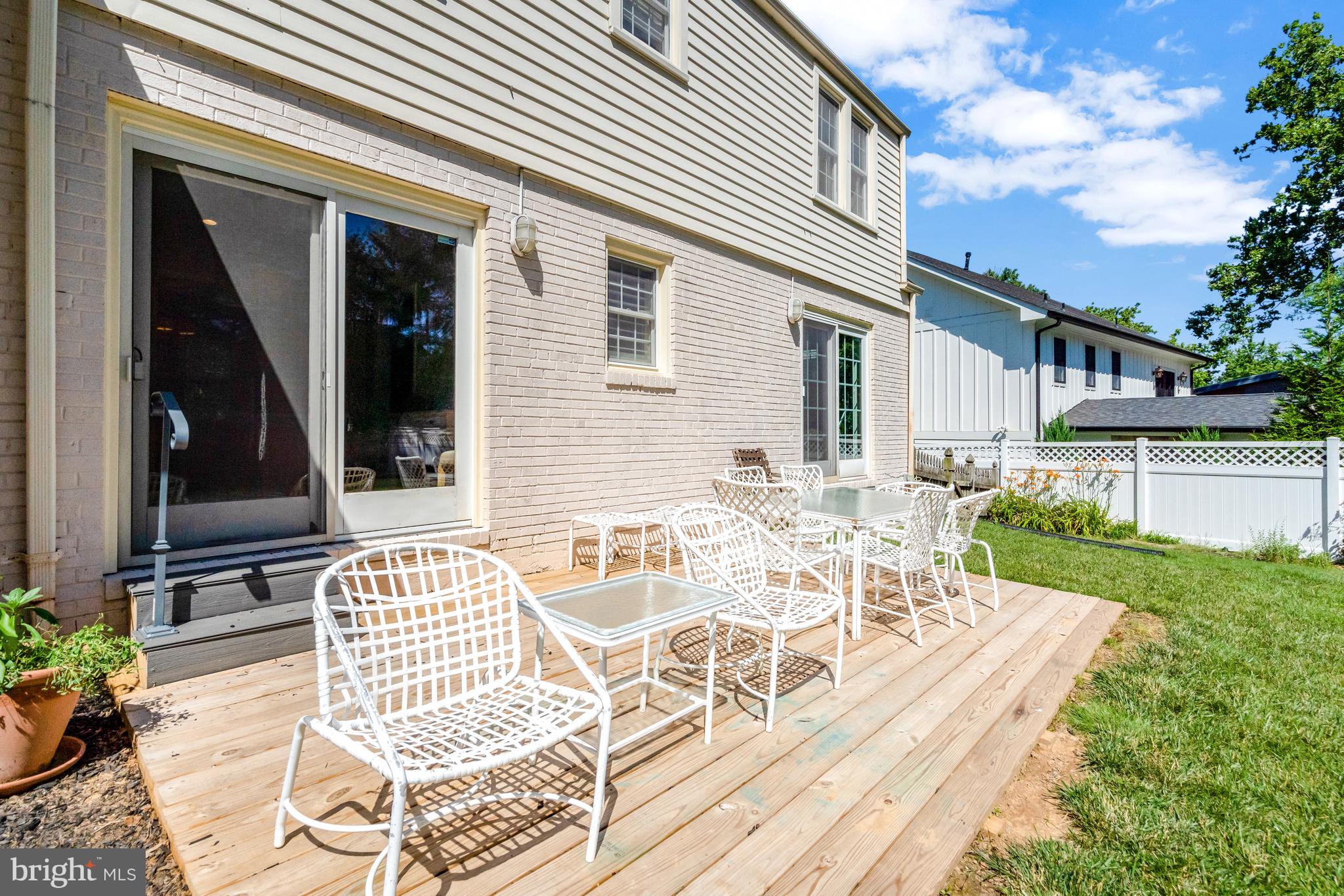 BROYHILLS MCLEAN ESTATES - Residential