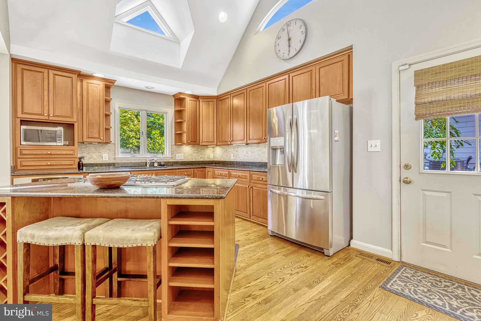 BROYHILLS MCLEAN ESTATES - Residential