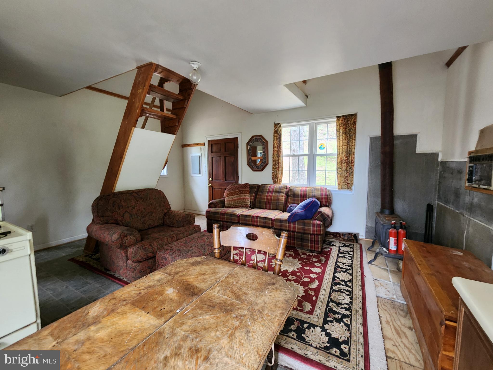 POTOMAC VALLEY VISTA - Residential