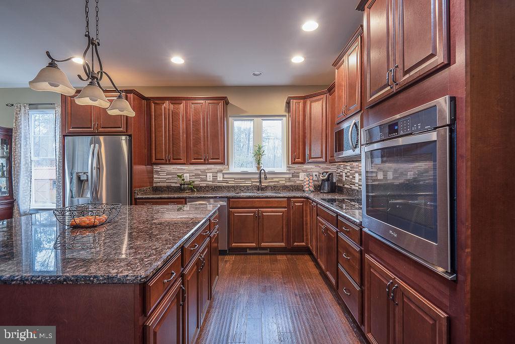 NONE  NO HOA - Residential