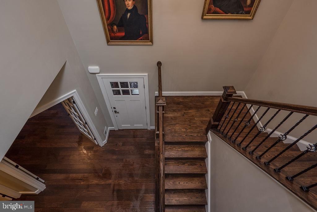 NONE  NO HOA - Residential