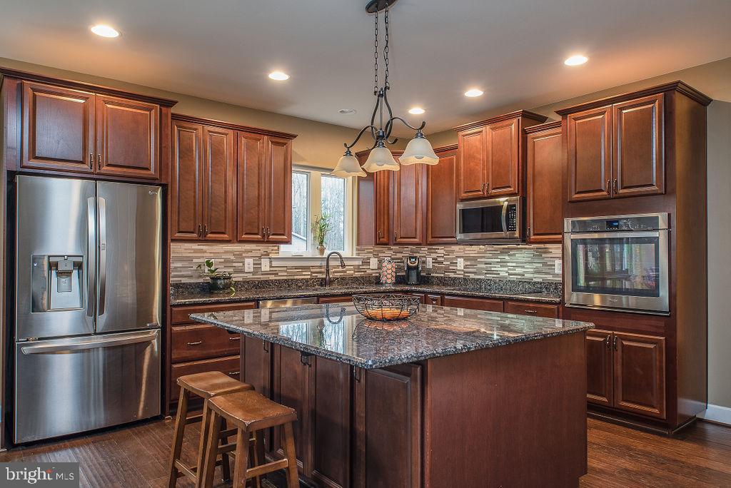 NONE  NO HOA - Residential