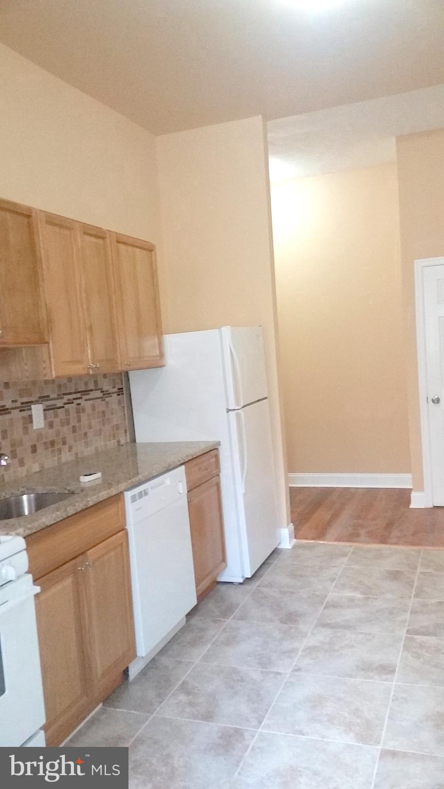 WASHINGTON SQ WEST - Residential Lease